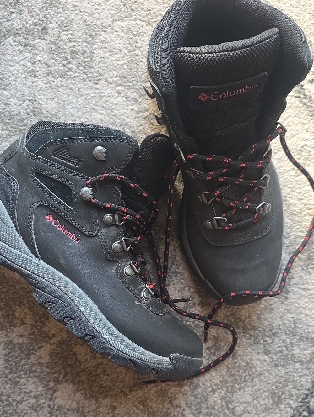 Columbia Black Hiking Boots with Red Logo and Red & Black Lace Detailing - Picture 1 of 6